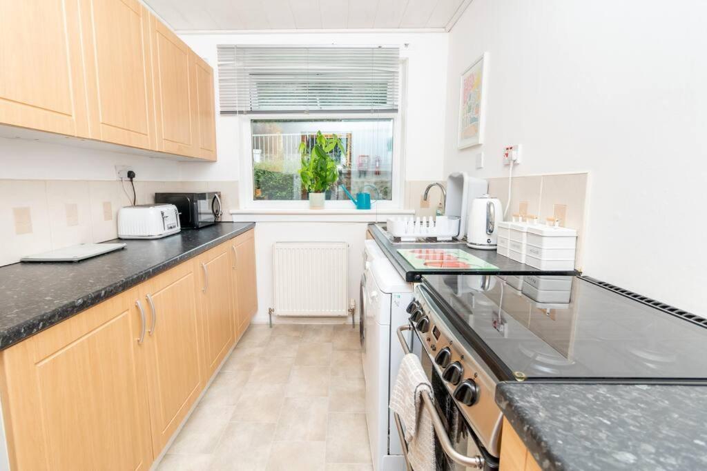 'Sunset View' Eclectic & Stylish One Bed Apartment Newport-On-Tay Exteriér fotografie